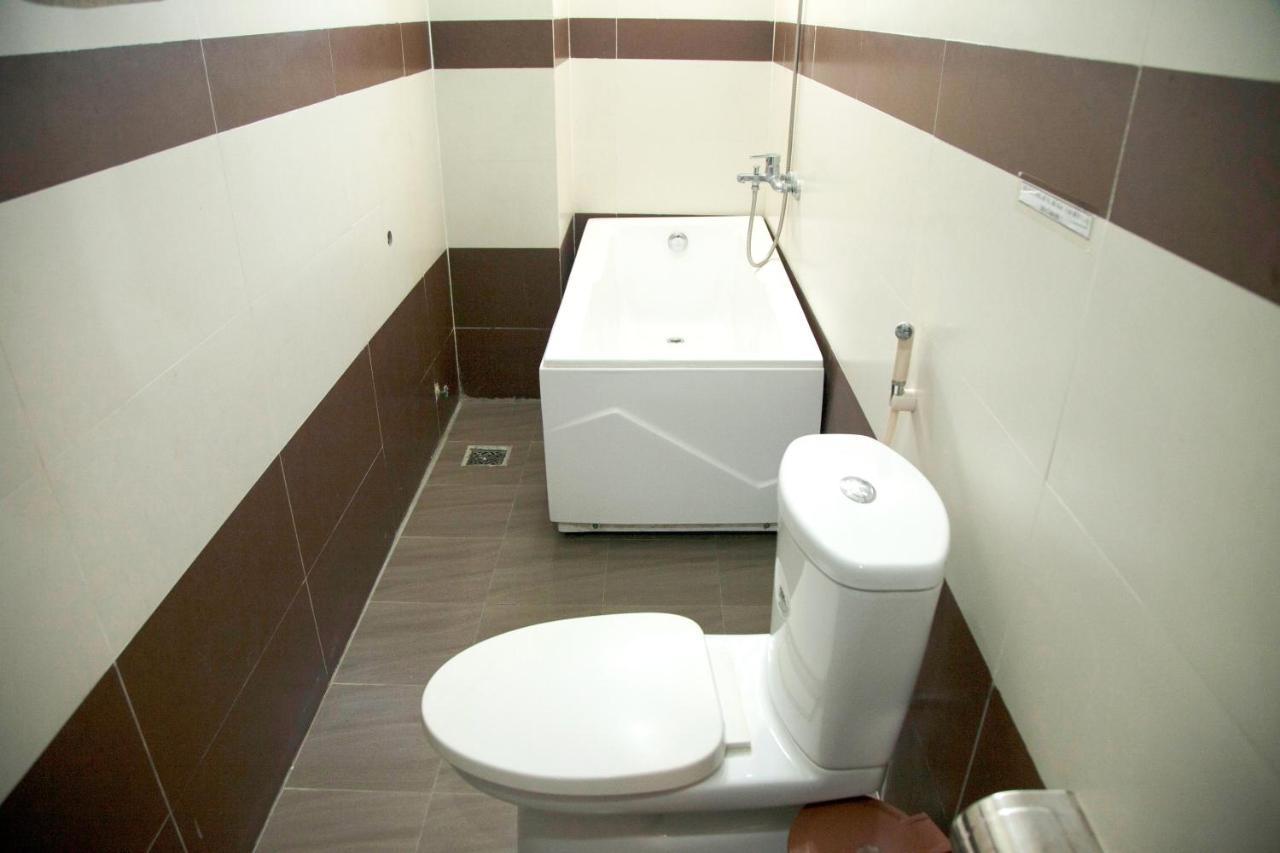 Hoang Thuy Sinh Hotel Da Nang Buitenkant foto