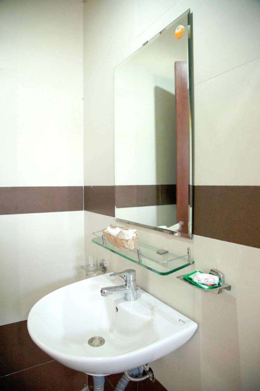 Hoang Thuy Sinh Hotel Da Nang Buitenkant foto